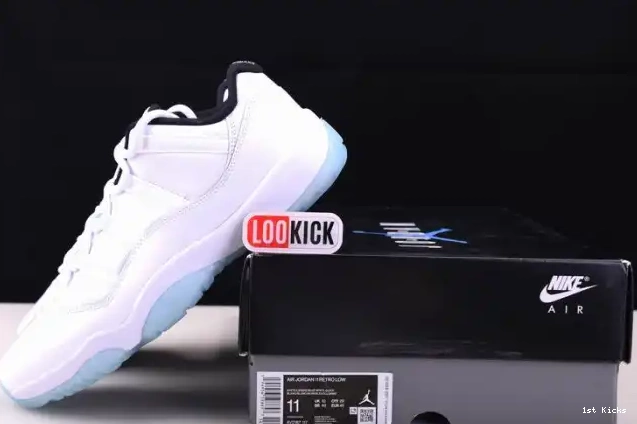1st Kicks Shoes Low AV2187-117 Blue 11 Air Legend Jordan 0527